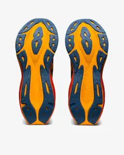 ASICS Novablast 3 Hombre – 2/3