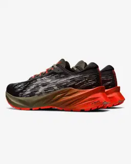 ASICS Novablast 3 TR Hombre – 3/4