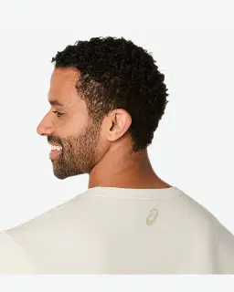 Camiseta de manga corta con logo Asics en el pecho Hombre – 5/6