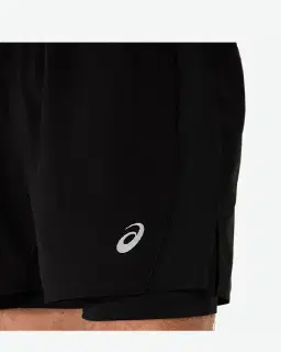 Short Hombre Asics Core 2N1 5In – 6/7