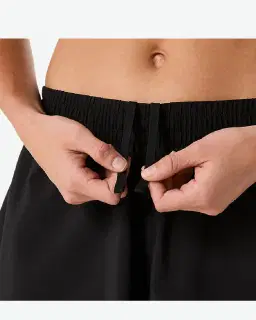 Shorts cortos Asics Core Mujer – 5/6