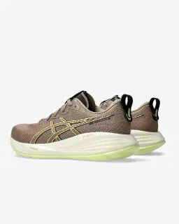 Asics Gel-Cumulus 27 Hombre – 3/8