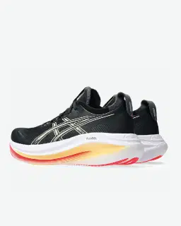 Asics Gel-Nimbus 27 Hombre – 3/8