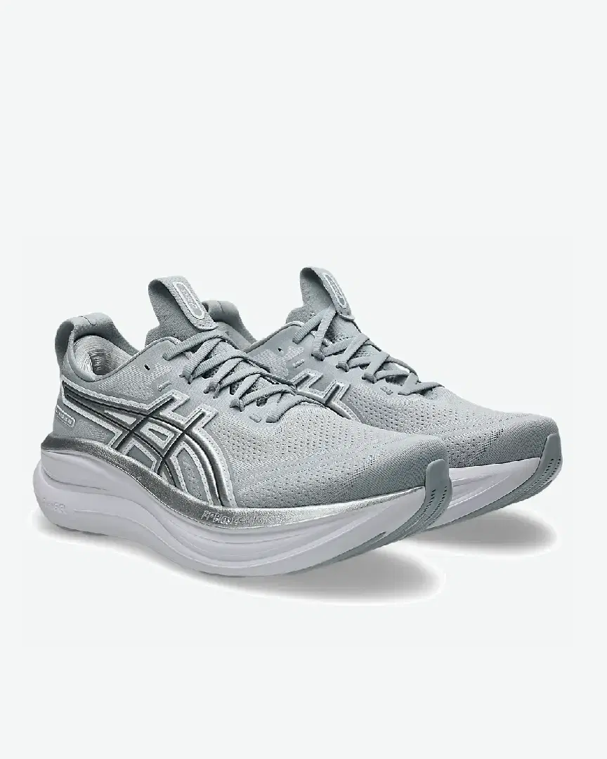 Asics Gel-Nimbus 28 Atc W - 1012B988-020 (1) au meilleur prix !