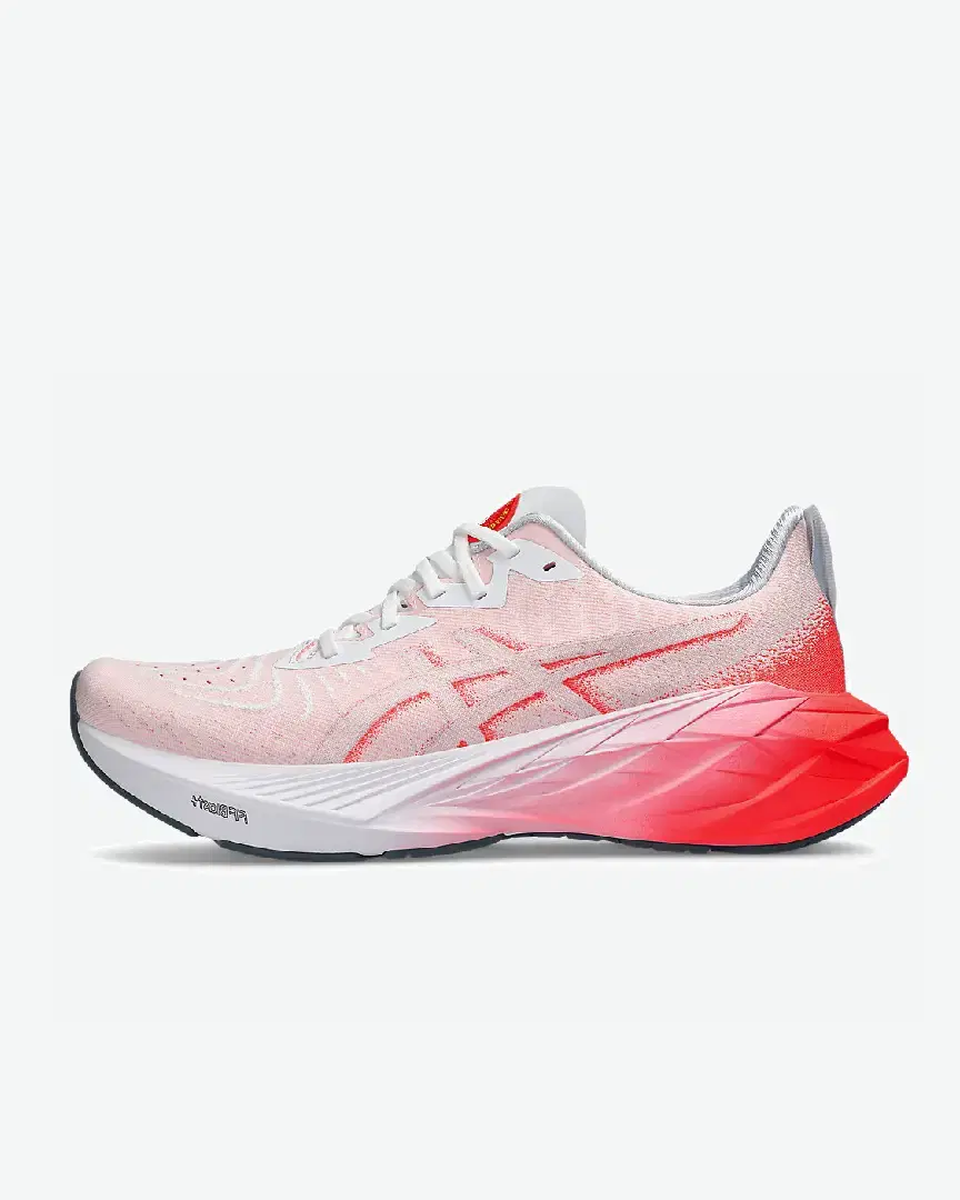 Asics Novablast 4 M - 1011B845-100 (0) au meilleur prix !