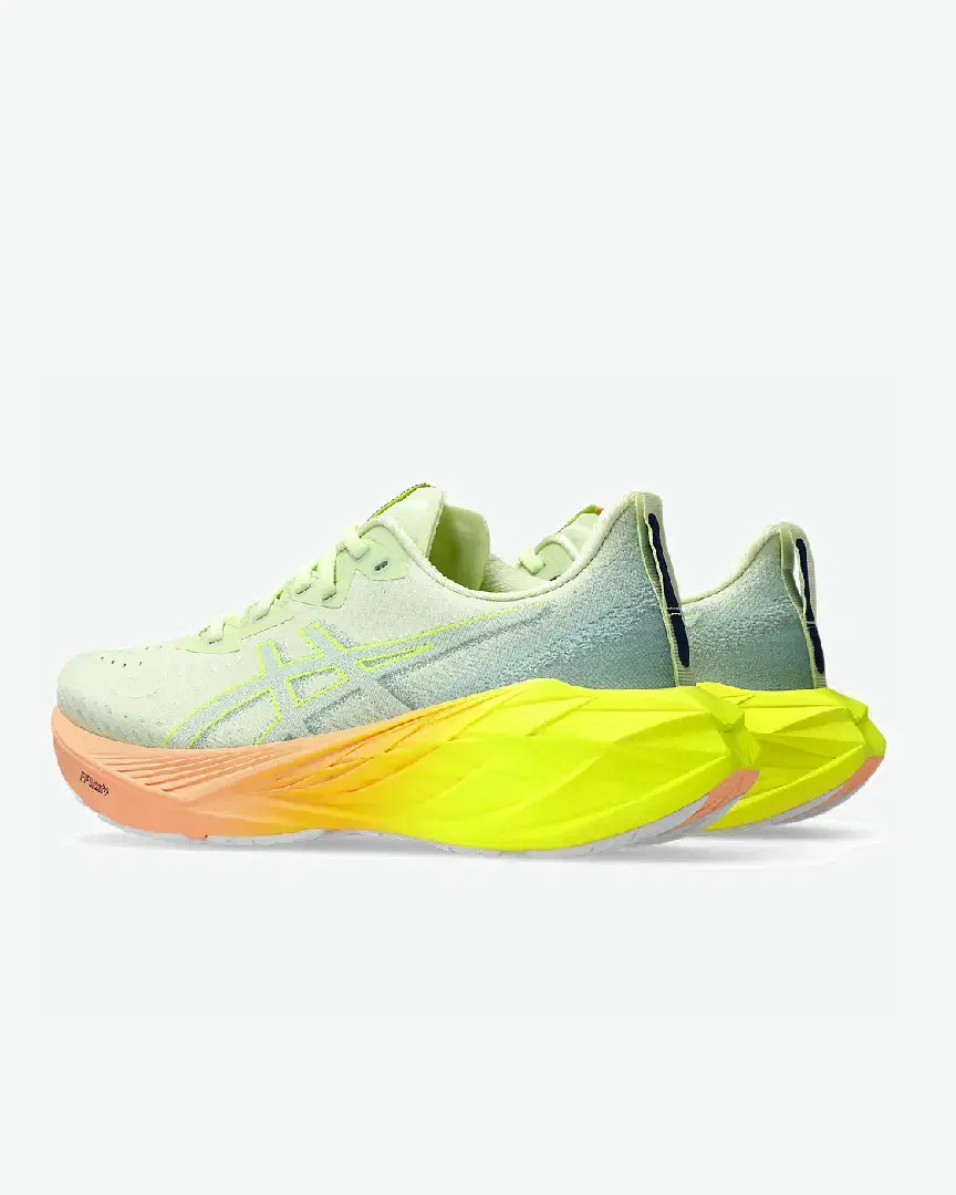 Asics Novablast 4 Paris W - 1012B751-750 (2) au meilleur prix !