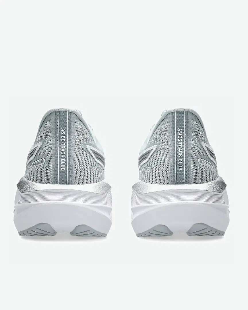 Asics Novablast 5 Atc M - 1011C185-020 (4) au meilleur prix !