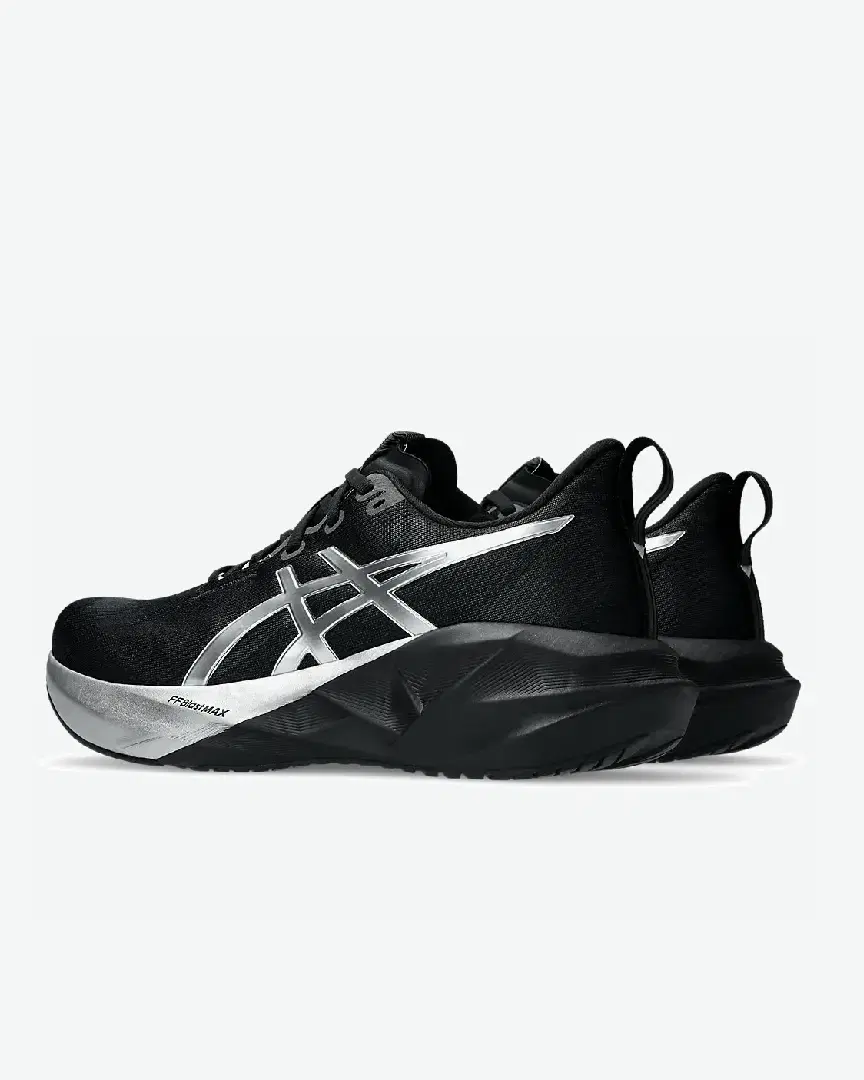 Asics Novablast 5 Platinum M - 1011C193-001 (2) au meilleur prix !