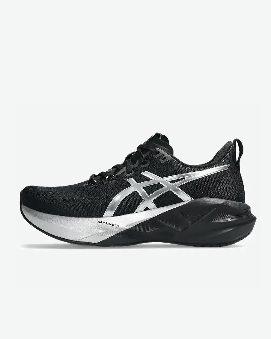 Asics Novablast 5 Platinum W - 1012B980-001 (0) au meilleur prix !