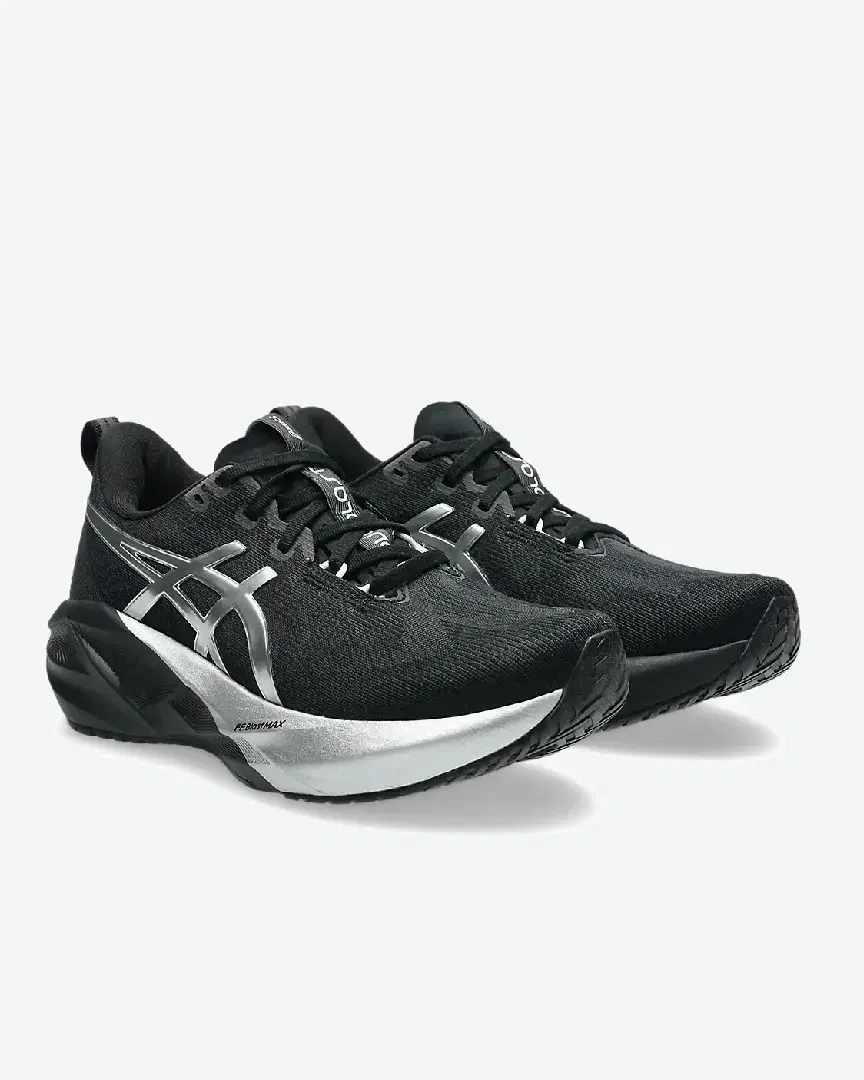 Asics Novablast 5 Platinum W - 1012B980-001 (1) au meilleur prix !