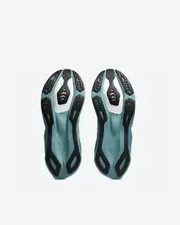 Asics novablast 6 Hombre – 7/8