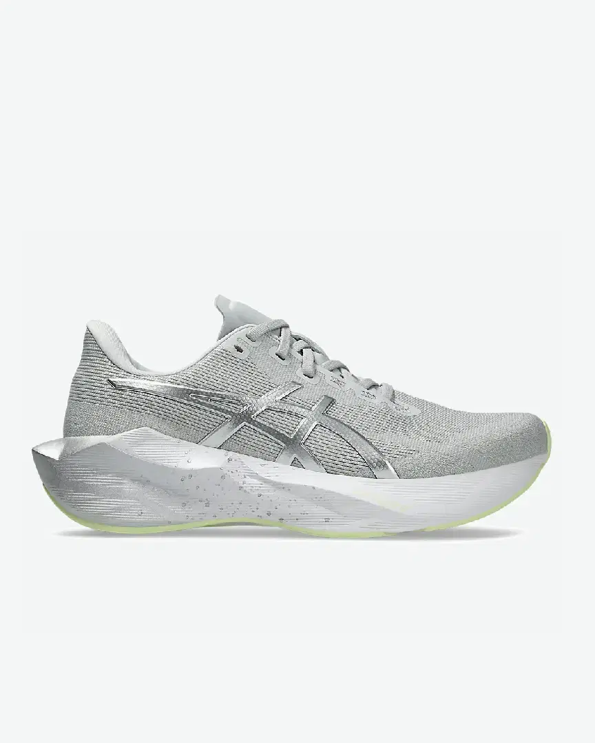 Asics Novablast 6 Platinum M - 1011C312-020 (7) au meilleur prix !