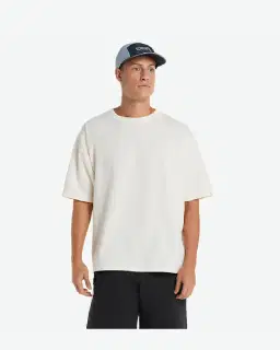 Camiseta Relaxed Heritage del Asics Track Club Unisex – 1/9