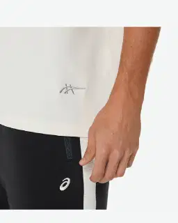Camiseta Relaxed Heritage del Asics Track Club Unisex – 4/9