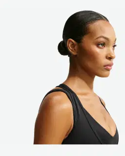 Sujetador de doble grosor y escote profundo Nikeskims Matte Mujer – 3/4
