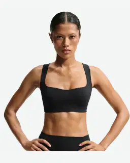 Sujetador de escote cuadrado Nikeskims Studio Stretch Mujer – 1/4