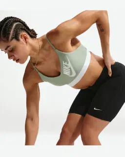 Sostenedor Deportivo de Bajo Soporte Nike Indy Mujer – 3/4