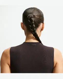 Sujetador de soporte normal y cuello alto Nikeskims Studio Stretch Mujer – 2/4