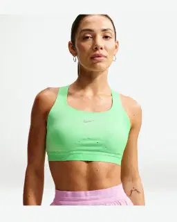 Sujetador de alto soporte con forro ligero Nike Swift Mujer – 1/4