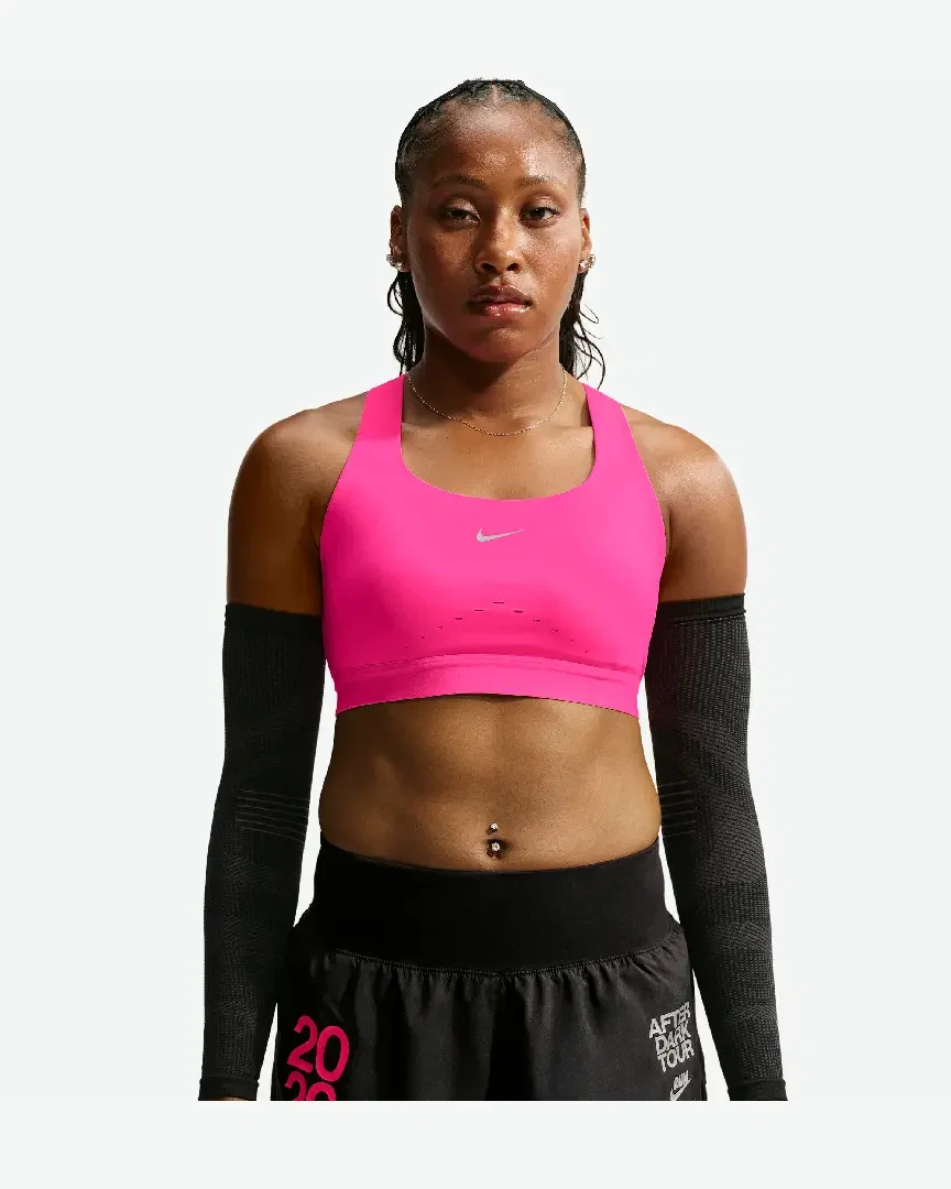 Sujetador de alto soporte con forro ligero Nike Swift W