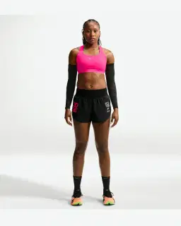 Sujetador de alto soporte con forro ligero Nike Swift Mujer – 4/4