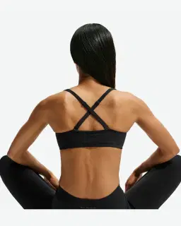 Sujetador Micro Nikeskims Studio Stretch Mujer – 2/4