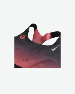 Sujetador de alto soporte con forro ligero Nike Swift Mujer – 3/3