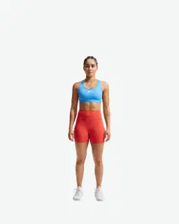 Sujetador acolchado Nike Swoosh de soporte medio Mujer – 2/4