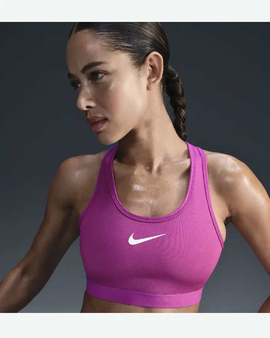 Sujetador ajustable acolchado de soporte superior Nike Swoosh Mujer
