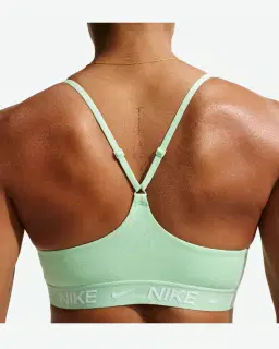 Sostén ajustable acolchado de sujeción ligera Nike Indy Mujer – 2/4