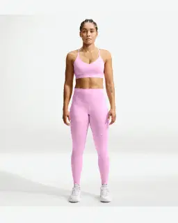 Sostén ajustable acolchado de sujeción ligera Nike Indy Mujer – 4/4