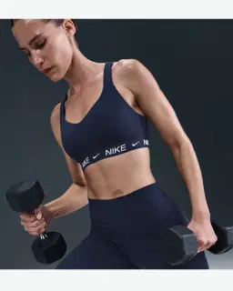 Sujetador ajustable acolchado con soporte superior Nike Indy Mujer – 3/4