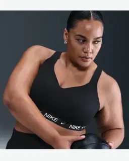 Sujetador ajustable acolchado con soporte superior Nike Indy Mujer – 3/4