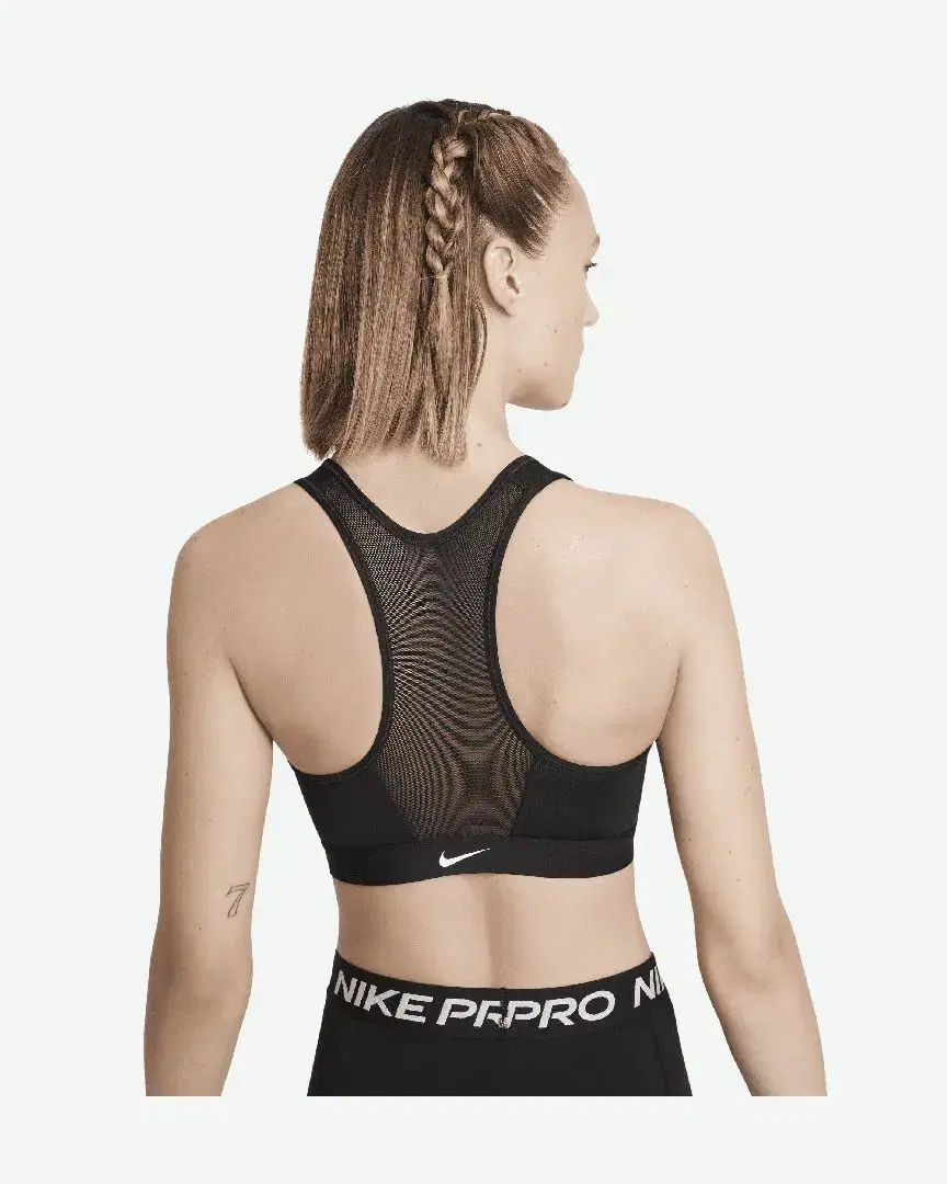 Sujetador acolchado de soporte medio con cremallera frontal Nike Swoosh W - DD1205-010 (1) au meilleur prix !