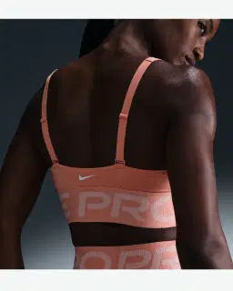 Sujetador acolchado con soporte normal Nike Pro Indy Plunge Mujer – 2/4