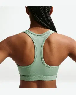 Sujetador acolchado de soporte normal Nike Swoosh Mujer – 2/4