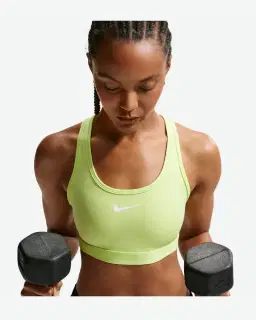 Sujetador acolchado de soporte normal Nike Swoosh Mujer – 1/4