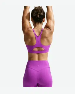 Sujetador acolchado con soporte normal Nike Universa Mujer – 2/4