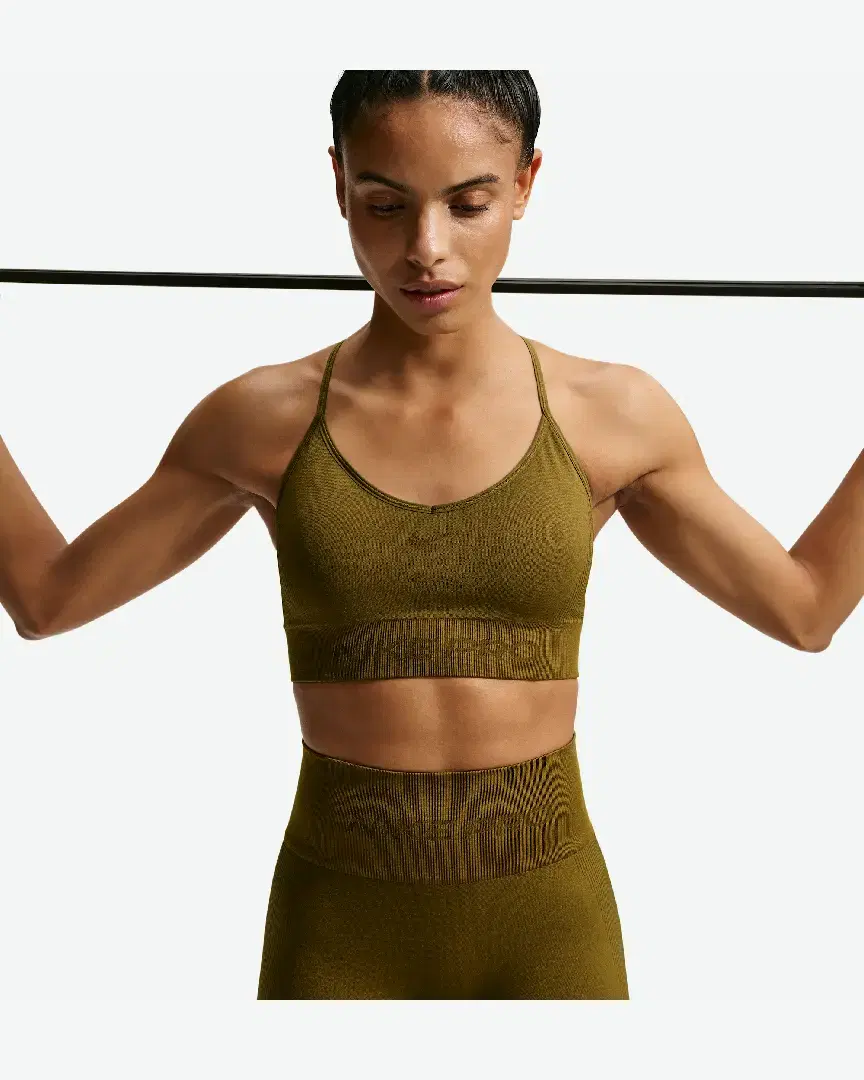 Sujetador acolchado Nike Pro Seamless W - IB9843-368 (2) au meilleur prix !