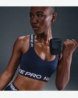 Sujetador Sin Relleno Con Soporte Ligero Nike Pro Mujer – 3/4