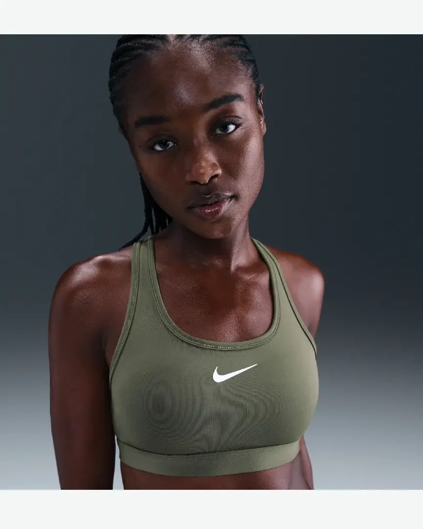 Sujetador acolchado Nike Swoosh de soporte medio Mujer