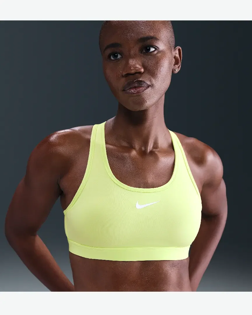Sujetador acolchado Nike Swoosh de soporte medio Mujer