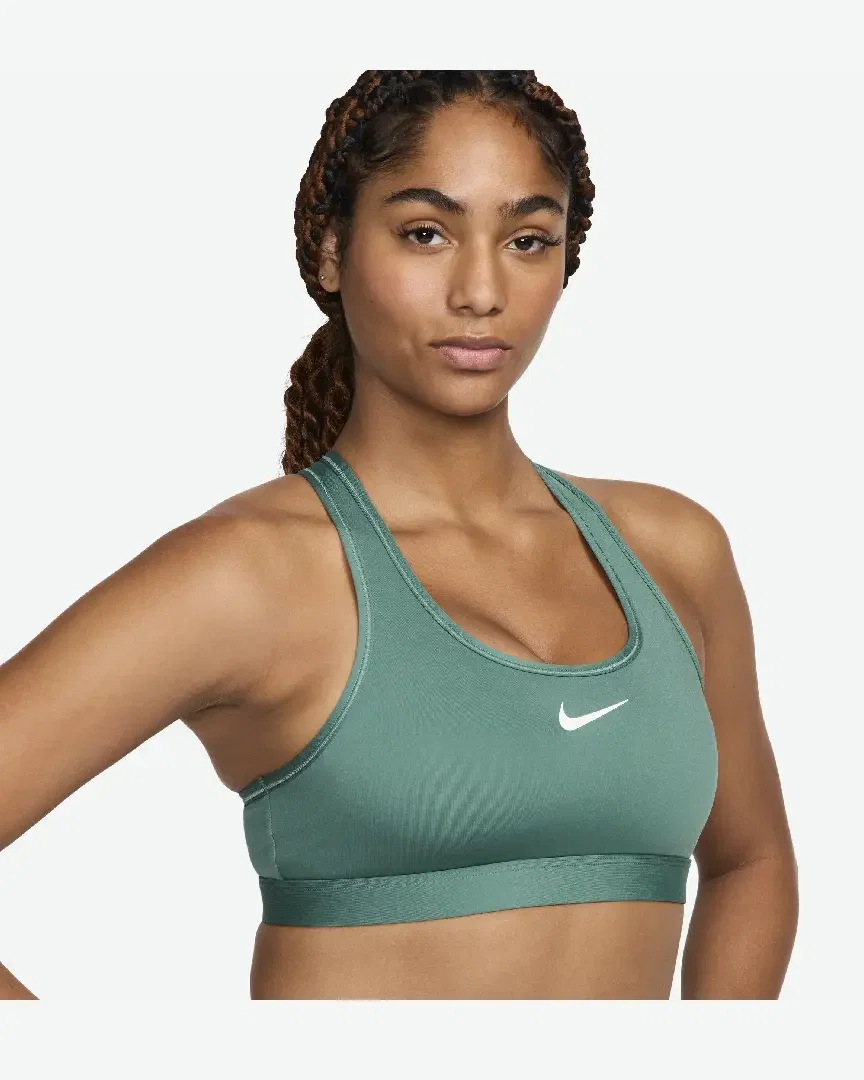 Sujetador acolchado Nike Swoosh de soporte medio W