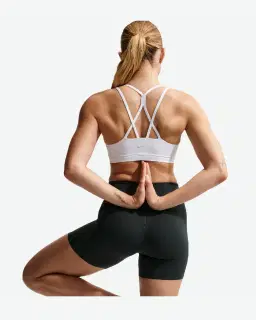 Sujetador acolchado Nike Zenvy Strappy Mujer – 3/4