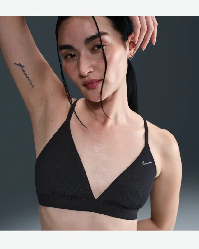 Sujet Triangle Sin Relleno Con Soporte Ligero Nike Form W