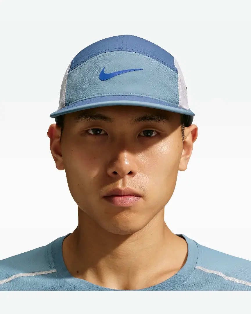 Gorra Swoosh Suave Nike Fly Dri-Fit