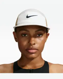 Gorra Swoosh Suave Nike Fly Dri-Fit Unisex – 1/4