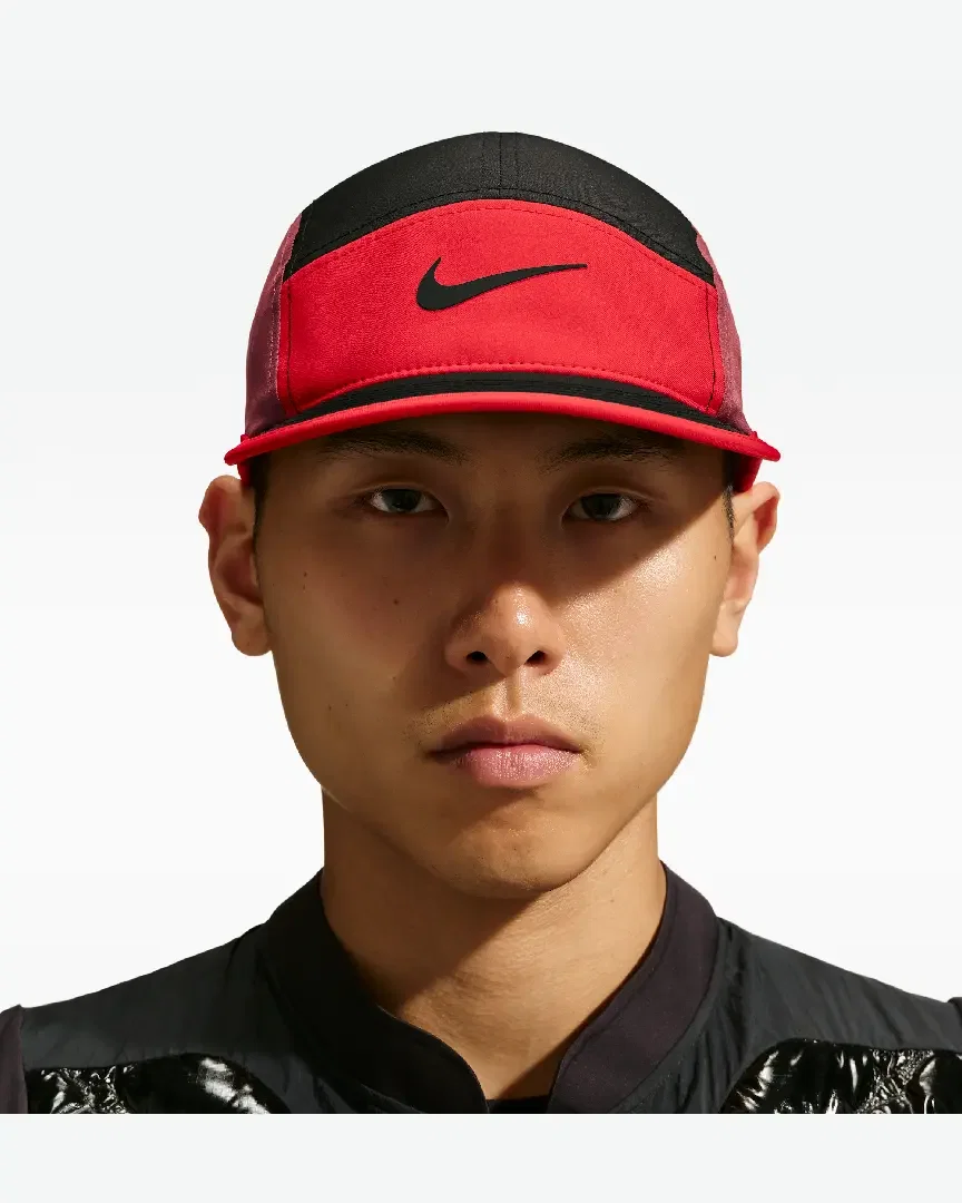 Gorra Swoosh Suave Nike Fly Dri-Fit