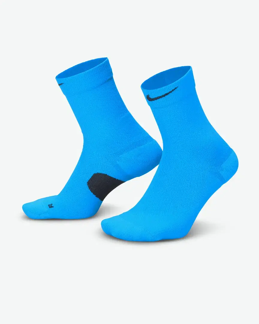 Calcetines Nike Midweight Running a Media Pantorrilla (1 Par) - Unisex (9) au meilleur prix !