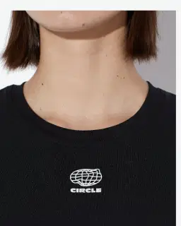 Top corto circular operador suave 2 Unisex – 5/10